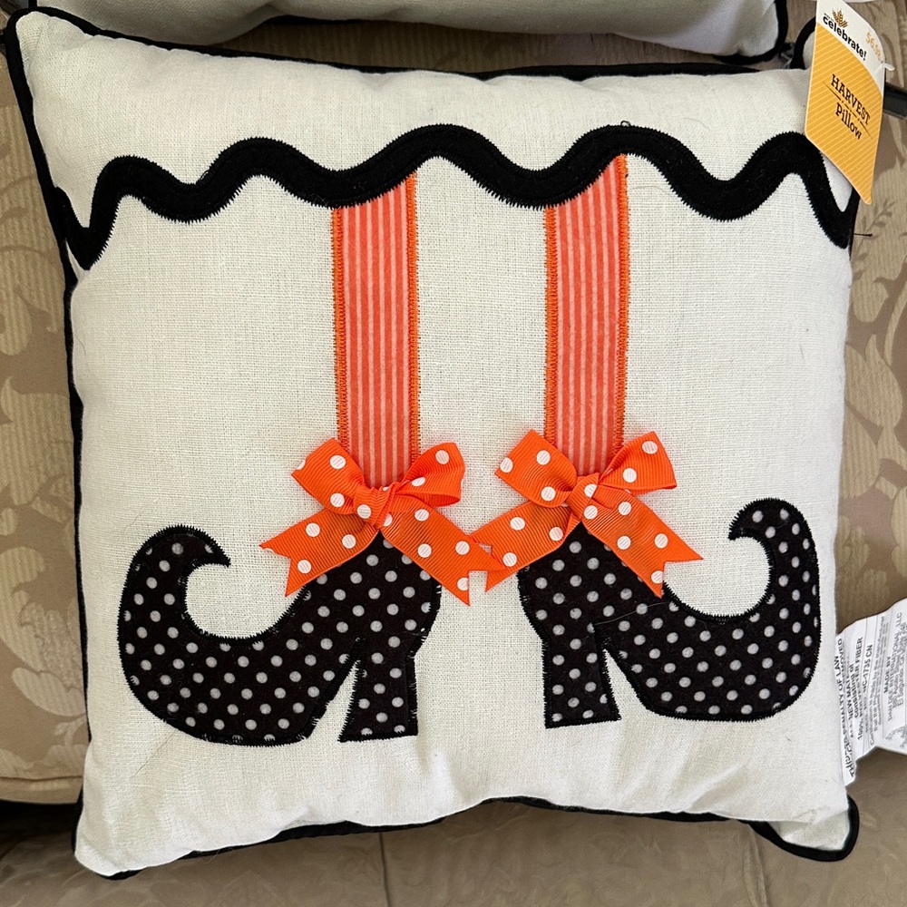2 HalloweenWhimsical Witch Leg Couch ChairThrow Pillows w/ Polka Dot Design NWT